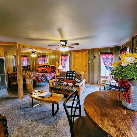 Sierra Blanca Cabins Hotell Ruidoso Exteriör bild