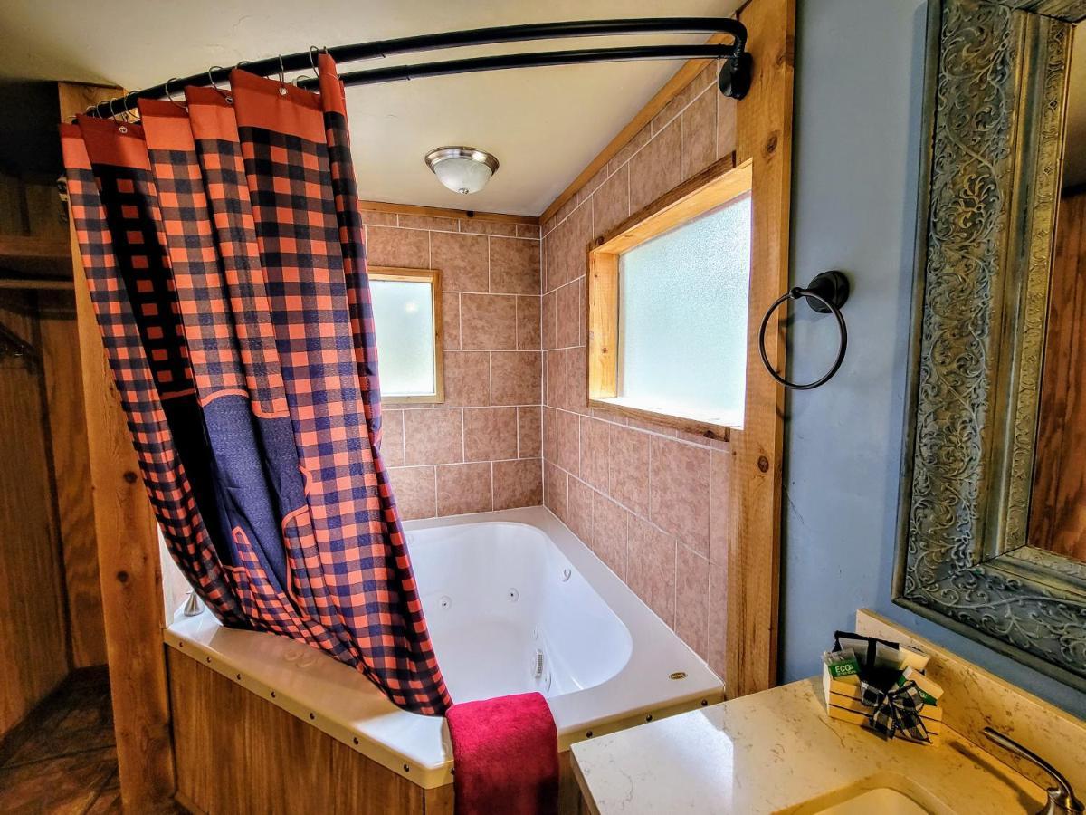 Sierra Blanca Cabins Hotell Ruidoso Exteriör bild