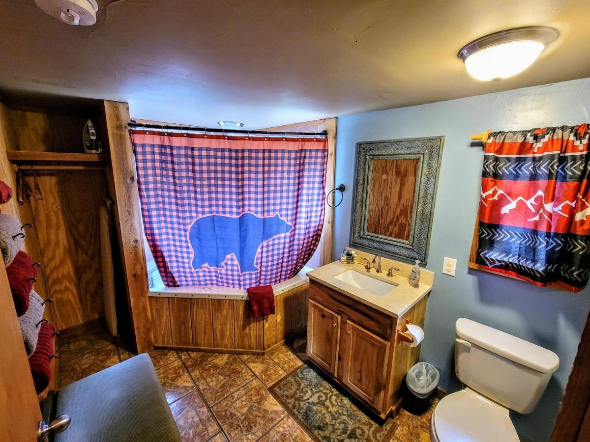 Sierra Blanca Cabins Hotell Ruidoso Exteriör bild