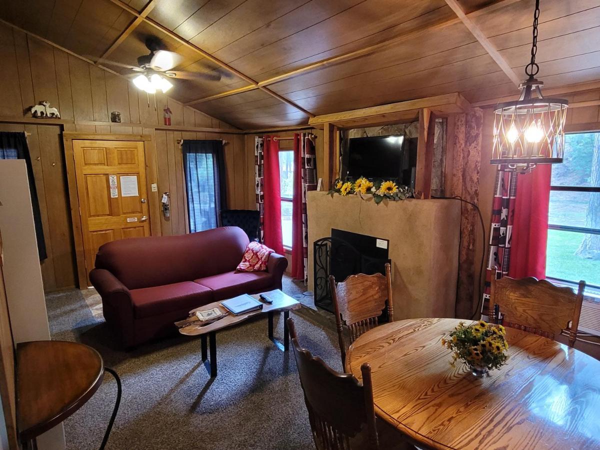 Sierra Blanca Cabins Hotell Ruidoso Exteriör bild