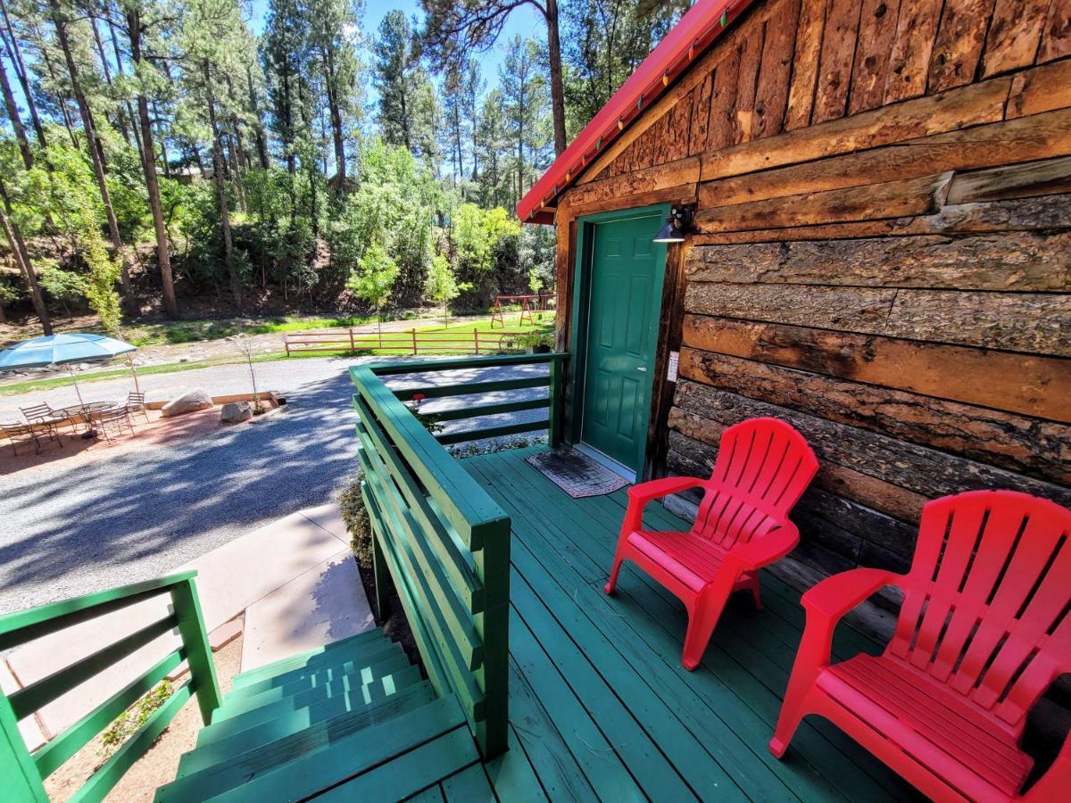 Sierra Blanca Cabins Hotell Ruidoso Exteriör bild