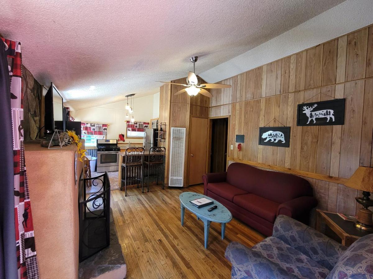 Sierra Blanca Cabins Hotell Ruidoso Exteriör bild