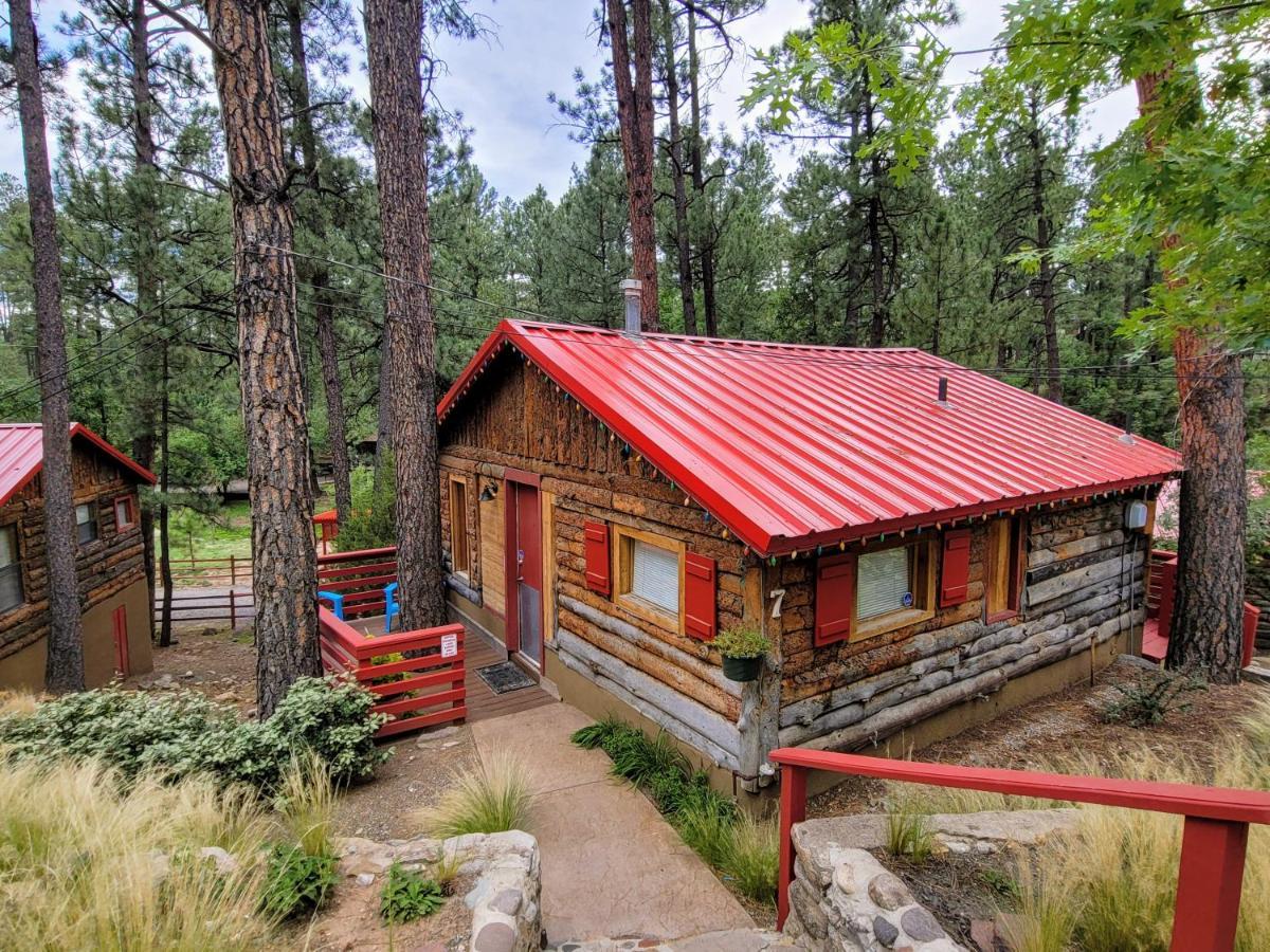 Sierra Blanca Cabins Hotell Ruidoso Exteriör bild