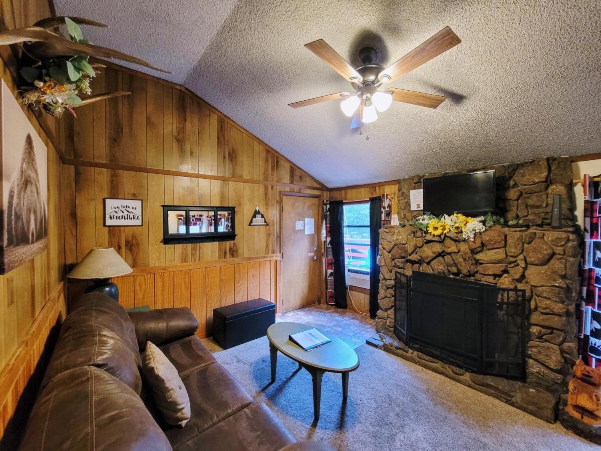 Sierra Blanca Cabins Hotell Ruidoso Exteriör bild
